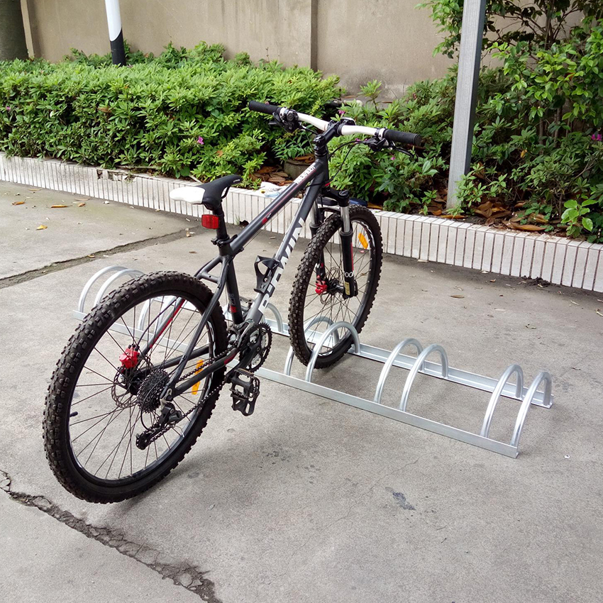 Venta al por mayor Soporte de bicicleta de doble cara de plata para exteriores para apartamentos
